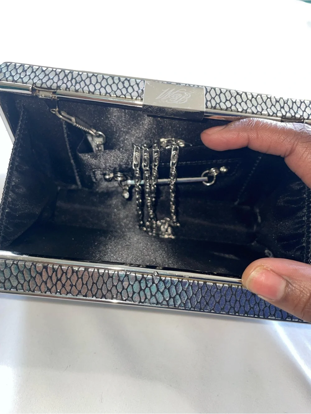 White House Black Market Three Way Clutch - Silver Snakeskin Print - Picture 5 of 7
